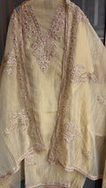 Gul Tissue Suit
