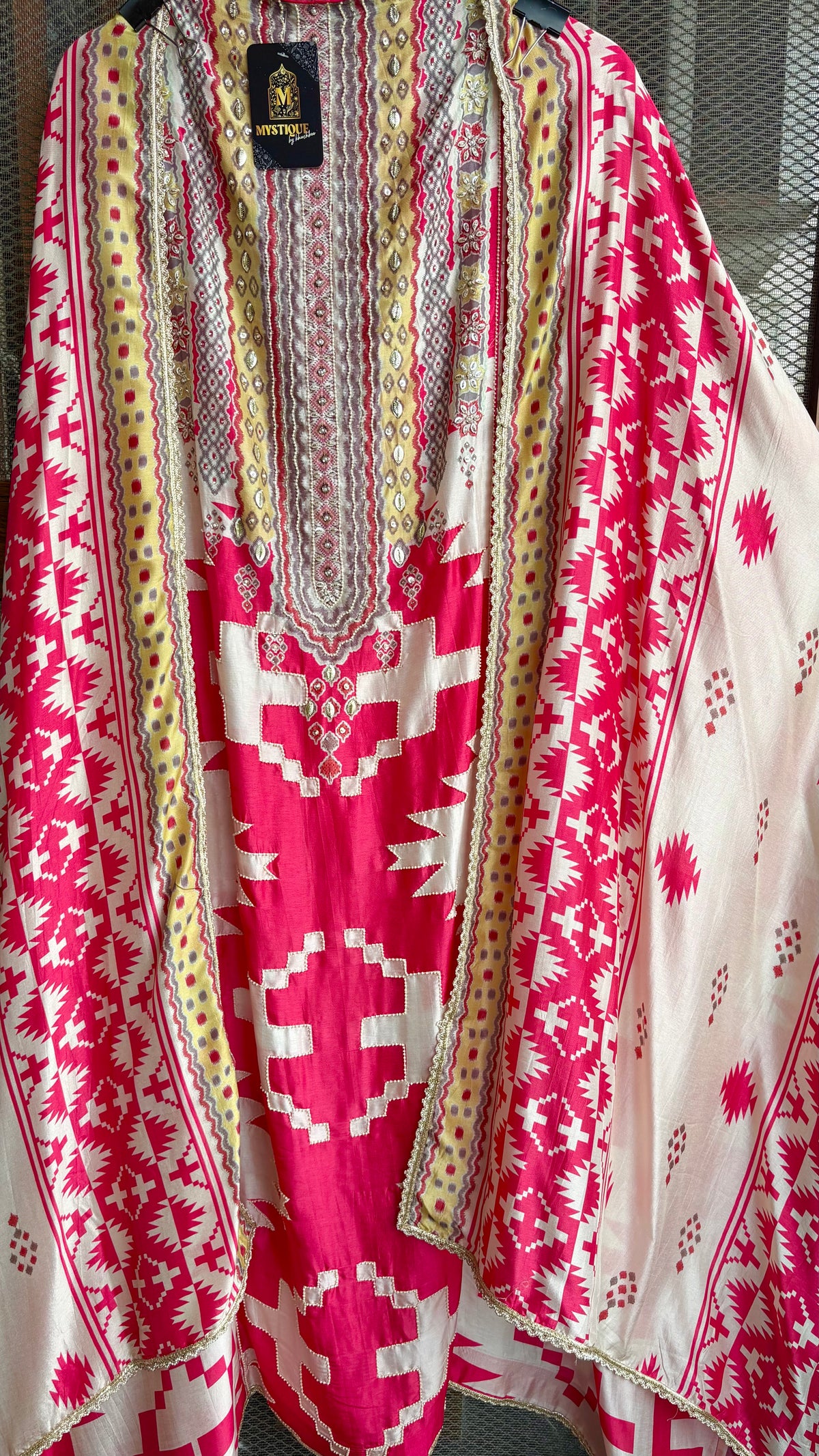 Tarang Vibrant Muslin Suit